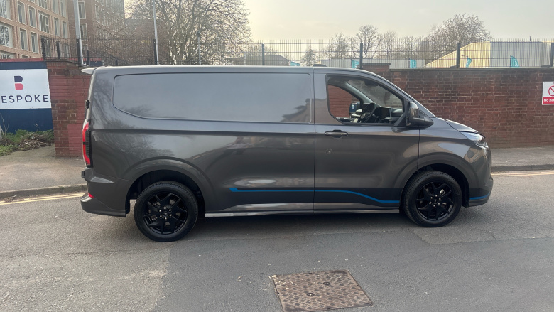 Ford Transit Custom E-320 L1 Rwd 160kW 65kWh H1 Van Sport Auto